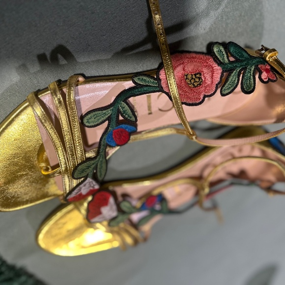 Gucci Ophelia Sandals - Picture 2 of 4